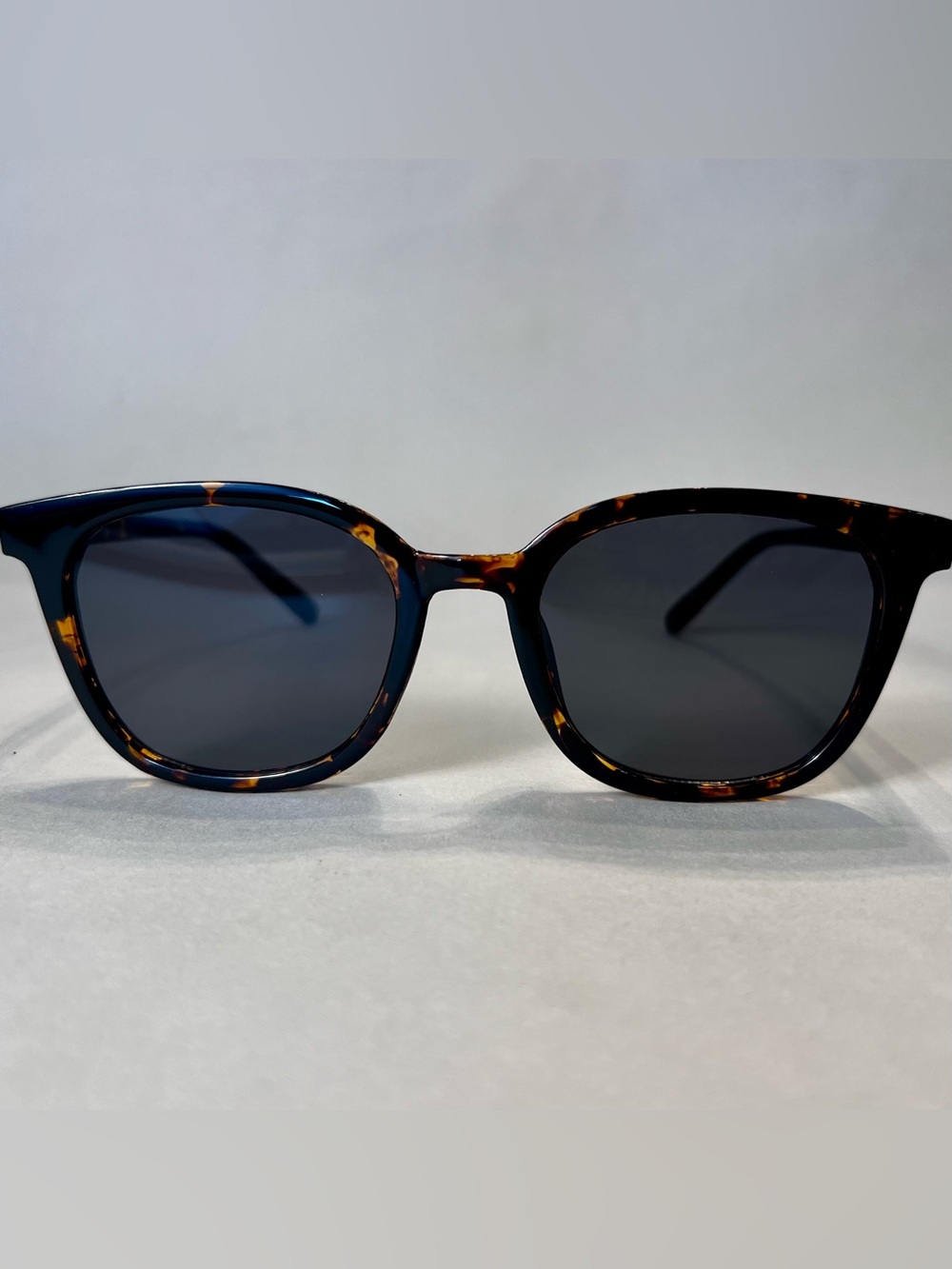 “Sam” Classic Wayfarer Sunglasses Tortoise Grey Lens Retro Everyday